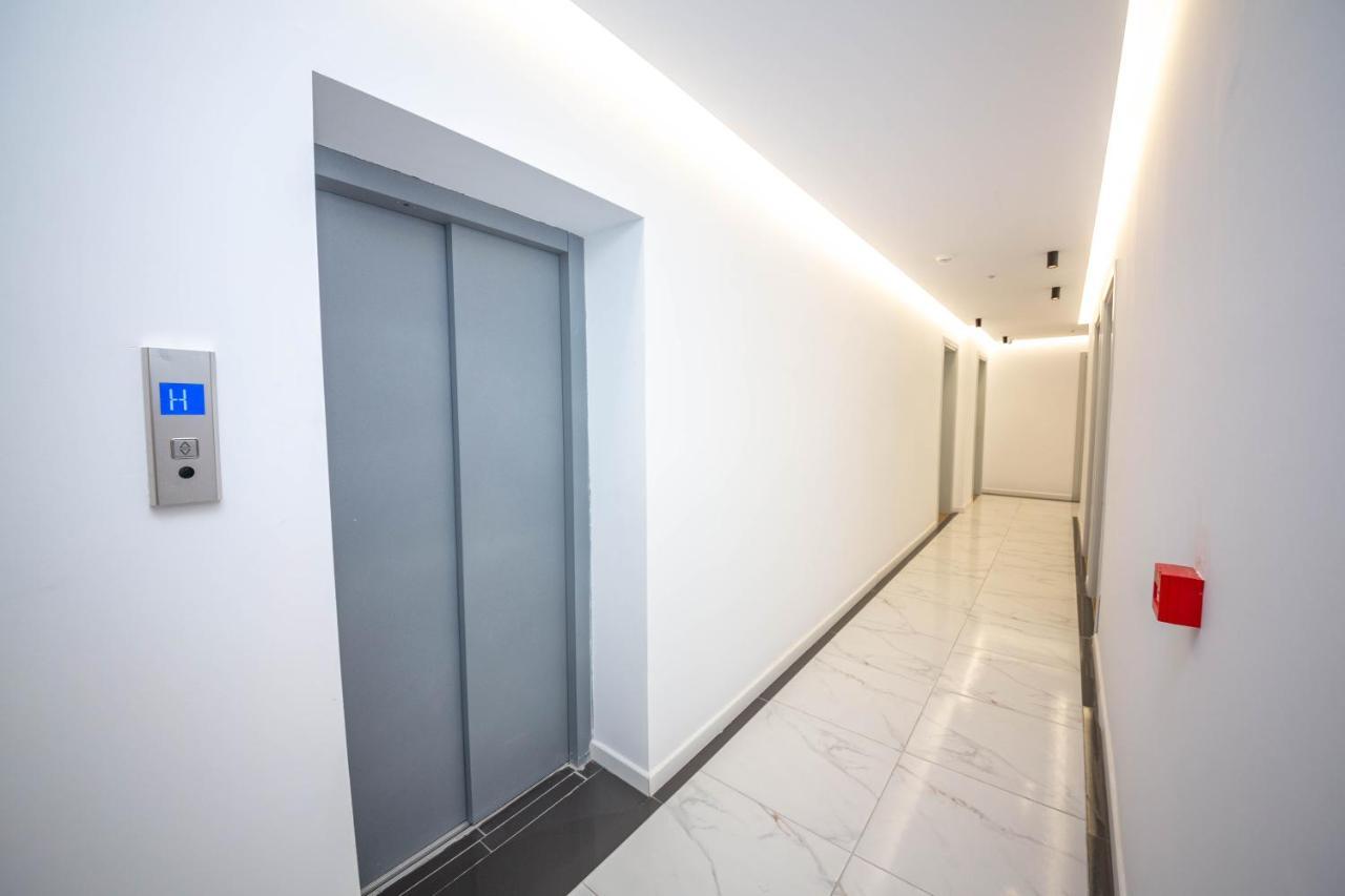 Hesperus Hotel Vlorë 外观 照片