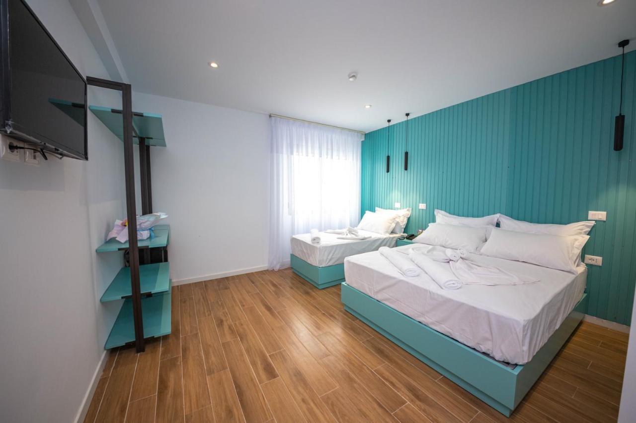 Hesperus Hotel Vlorë 外观 照片